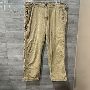 The American Outdoorsman Men Tan Khaki Pants Sz 40x30 Hiking Workwear